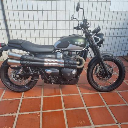 TRIUMPH STREET SCRAMBLER 